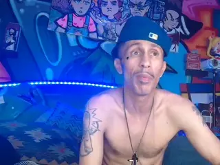 HambinoTheGreat's Live Sex Cam Show