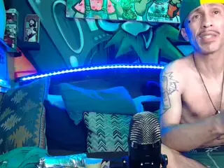 HambinoTheGreat's Live Sex Cam Show