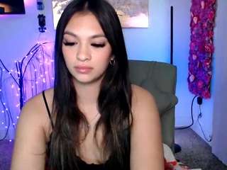 nilanibandz from CamSoda