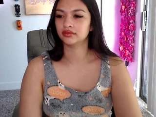 nilanibandz