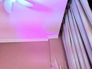 jupiterfox Live Webcam on CamSoda