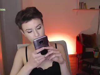 Goddess Veninosa's Live Sex Cam Show