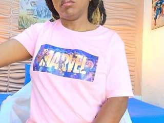 mia-pineda webcam model