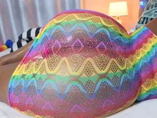 Live webcam model hornyafricangirl on Soda Cams