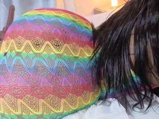 hornyafricangirl's CamSoda show and profile