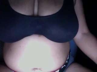 le modèle kreamyash est en webcam porno dans un show sur le site camsoda, il possède les tags suivants: amateur,natural,wet,thong,thick,tease,tattoos,striptease,strip,spanking,solo,pov,lingerie,ass,kinky,huge tits,fetish,feet,facial piercings,cosplay