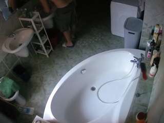 camsoda voyeurcam-julmodels-bath-1st-1