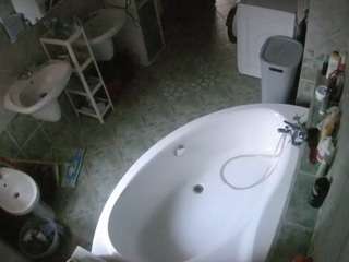 voyeurcam-julmodels-bath-1st-1 camsoda Voyeur Web Site 