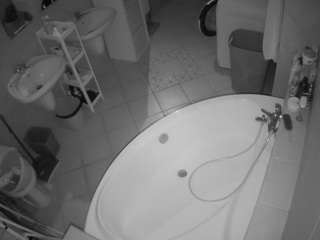 Voyeur Shower Masturbating camsoda voyeurcam-julmodels-bath-1st-1