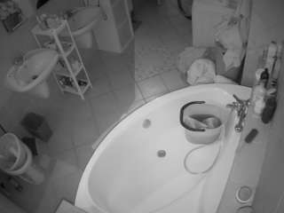 Hispanic Models Nude camsoda voyeurcam-julmodels-bath-1st-1