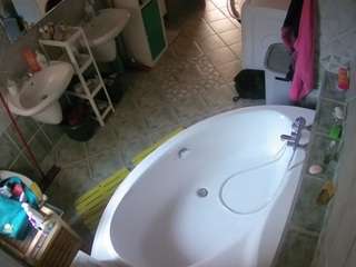  voyeurcam-julmodels-bath-1st-1 chat room