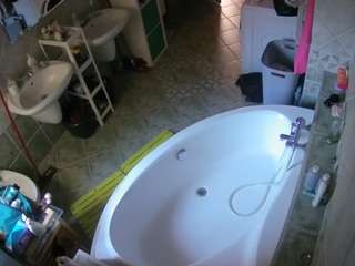 voyeurcam-julmodels-bath-1st-1 - Cam en Direct