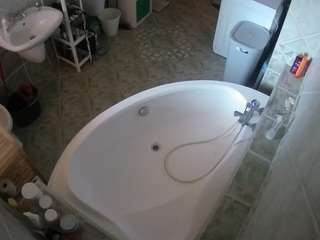 voyeurcam-julmodels-bath-1st-1 live cam profile