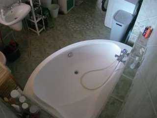 voyeurcam-julmodels-bath-1st-1 Hidden live webcam