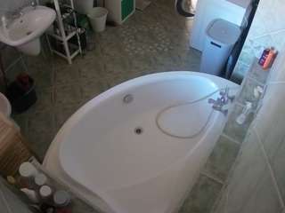 voyeurcam-julmodels-bath-1st-1 webcam