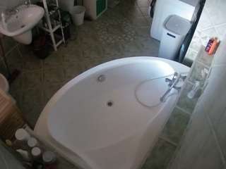 voyeurcam-julmodels-bath-1st-1 webcam
