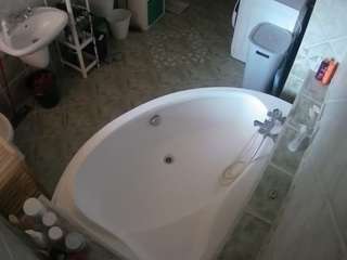 voyeurcam-julmodels-bath-1st-1 live cam profile