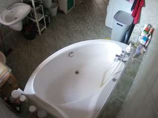 voyeurcam-julmodels-bath-1st-1 webcam