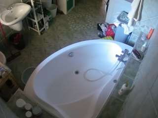le modèle voyeurcam-julmodels-bath-1st-1 est en webcam porno dans un show sur le site camsoda, il possède les tags suivants: flashing,hidden cam,julmodels-house,no drinking,no smoking,pov,sex,sexwebcam,voyeur,hd,shower
