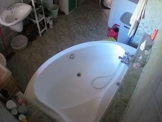 voyeurcam-julmodels-bath-1st-1 webcam