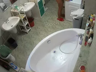 Julmodels Bathroom 1st Floor-1's Live Sex Cam Show