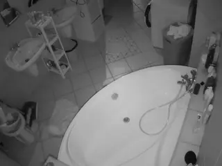 Julmodels Bathroom 1st Floor-1's Live Sex Cam Show