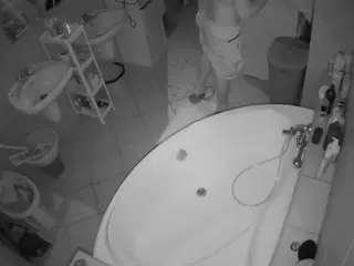 Julmodels Bathroom 1st Floor-1's Live Sex Cam Show