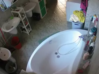 Julmodels Bathroom 1st Floor-1's Live Sex Cam Show