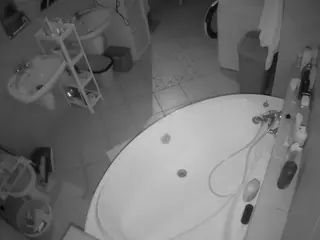 Julmodels Bathroom 1st Floor-1's Live Sex Cam Show