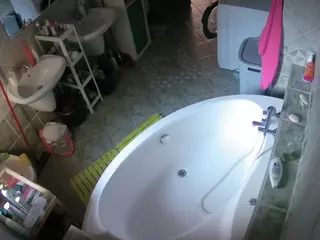 Julmodels Bathroom 1st Floor-1's Live Sex Cam Show