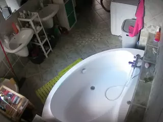 Julmodels Bathroom 1st Floor-1's Live Sex Cam Show