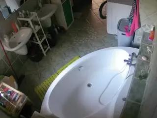 Julmodels Bathroom 1st Floor-1's Live Sex Cam Show