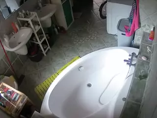 Julmodels Bathroom 1st Floor-1's Live Sex Cam Show