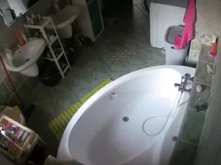 Julmodels Bathroom 1st Floor-1's Live Sex Cam Show