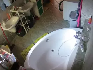 Julmodels Bathroom 1st Floor-1's Live Sex Cam Show