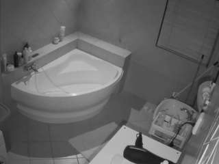 voyeurcam-julmodels-bath-1st-2 Asian Cam Models camsoda