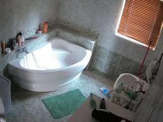 African Cam Models camsoda voyeurcam-julmodels-bath-1st-2