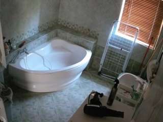 Voyeur In Shower camsoda voyeurcam-julmodels-bath-1st-2
