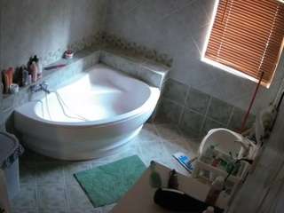 Ariesvenus camsoda voyeurcam-julmodels-bath-1st-2