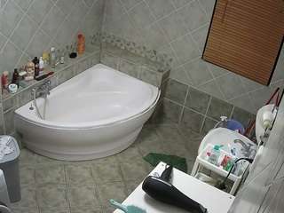 Www Voyeur House De camsoda voyeurcam-julmodels-bath-1st-2