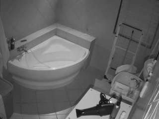 Bath Spy Cam camsoda voyeurcam-julmodels-bath-1st-2