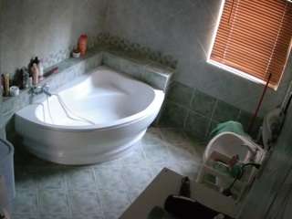 Male Cam Models camsoda voyeurcam-julmodels-bath-1st-2