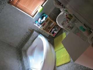 voyeurcam-julmodels-bath-1st-2 Modèle Webcam Profil