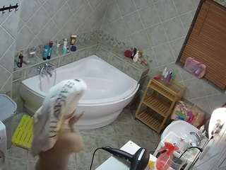 Live Sex Chat with Julmodels Bathroom 1st Floor-2 (@voyeurcam-julmodels-bath-1st-2)