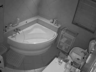 Julmodels Bathroom 1st Floor-2