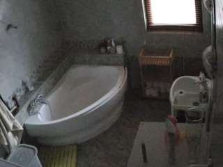 voyeurcam-julmodels-bath-1st-2