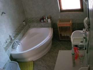 voyeurcam-julmodels-bath-1st-2 webcam