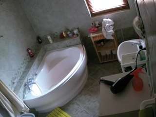 le modèle voyeurcam-julmodels-bath-1st-2 est en webcam porno dans un show sur le site camsoda, il possède les tags suivants: athletic,babe,body massage,brown eyes,flashing,full nudity,julmodels-house,no drinking,big tits,blonde hair,hd,shower