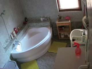 Julmodels Bathroom 1st Floor-2 live webcam show