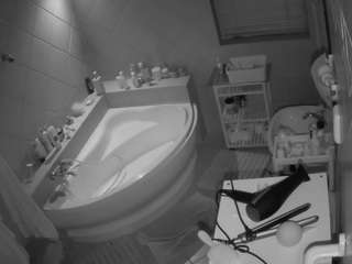 Julmodels Bathroom 1st Floor-2